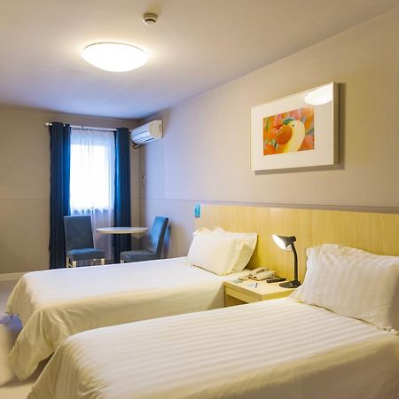 Jinjiang Inn Select Zhenzhou Dongfeng Road Technology Market Женгжо Екстериор снимка